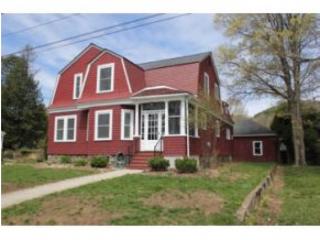 4 Garfield Ave, Weathersfield VT  05156-3535 exterior