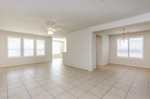 8218 Clover Leaf Dr, Richmond TX  77469-4863 exterior