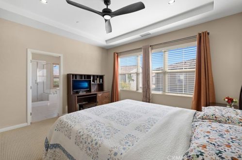 66 Rembrandt, Irvine CA  92620-7314 exterior