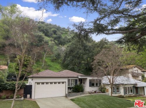 2470 Bywood Dr, Glendale, CA 91206-4725