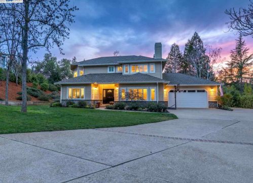 826 Gray Fox Cir, Pleasanton, CA 94566-4400