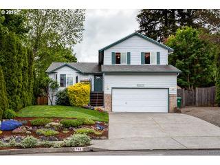740 4th St, Damascus, OR 97080