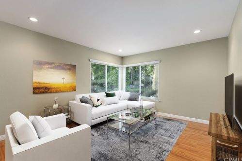2707 Northwood, Santa Ana, CA 92704-5459