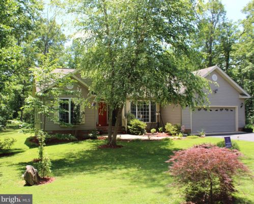 102 Parliament St, Locust Grove, VA 22508-5107