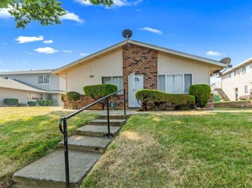 11640 Garnet Way, Auburn CA  95602-2447 exterior