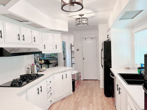 20330 Avenida Hacienda, Riverside CA  92508-2407 exterior