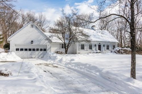 1142 Coleman Rd, Cheshire, CT 06410-3220