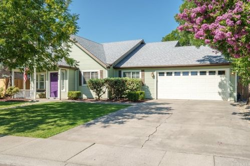 4 Wysong Ct, Chico, CA 95928-7647