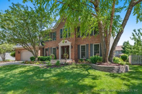3644 Eliot Ln, Naperville, IL 60564-4146