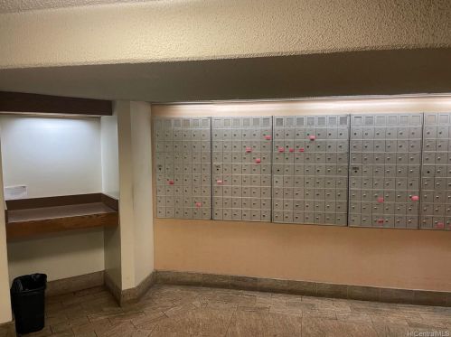 1778 Ala Moana Blvd, Honolulu HI  96815-1658 exterior