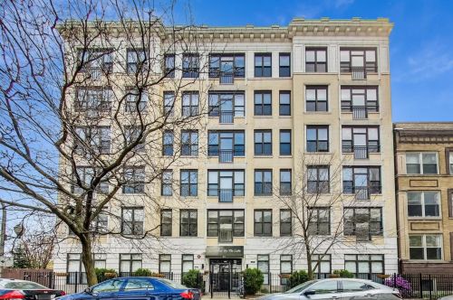 811 Eastwood Ave, Chicago IL  60640-7037 exterior