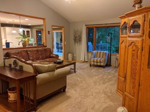 13387 Elmcrest Ave, Saint Paul MN  55110-5974 exterior
