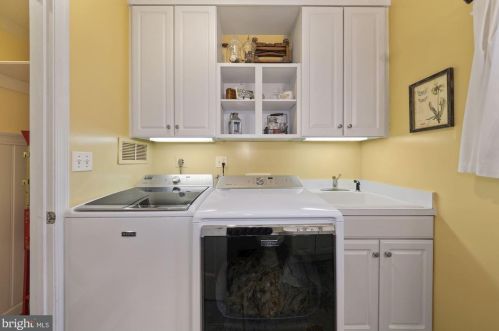 1010 Notley Rd, Silver Spring MD 20905-5838 exterior