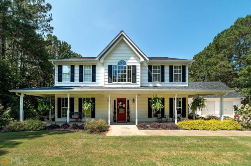570 Locust Rd, Locust Grove, GA 30248-4520