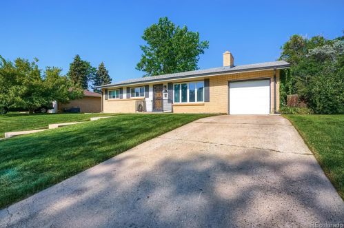 65 Dover St, Denver, CO 80226-1274