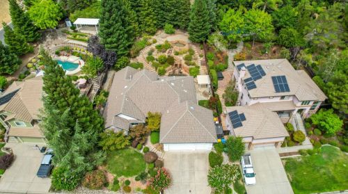 300 Arches Ave, Folsom, CA 95762-7315