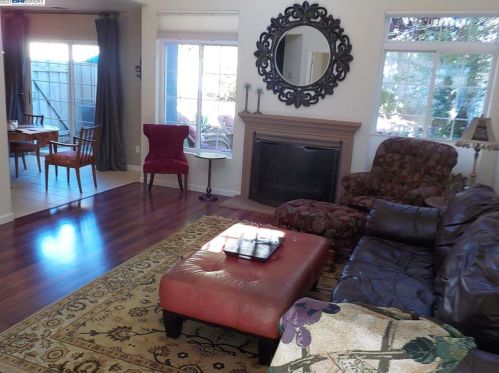 1389 Calle De Las Granvas, Livermore, CA 94551-2595