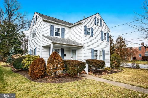 202 Edmund St, Aberdeen, MD 21001-3323