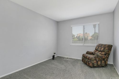 20497 Bloomfield Rd, Riverside CA  92508-2963 exterior