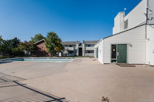 10150 Virginia Ave, Denver CO  19101-2760 exterior
