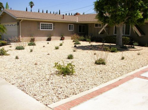 804 Hayward St, Anaheim, CA 92804-3823