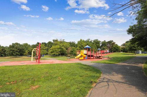 12313 Palermo Dr, Silver Spring MD 20904-1849 exterior