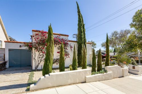 502 Micheltorena St, Santa Barbara, CA 93103-2215