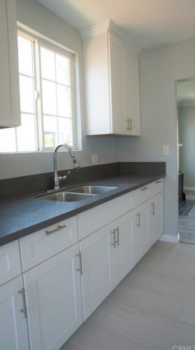 1403 Pearl Ave, Compton CA  90221-1555 exterior