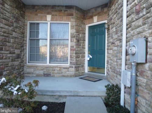 20 Caleb Ln, Princeton NJ  08540-6138 exterior