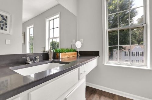 3406 Bayshore Dr, Atlanta GA 30340-4277 exterior