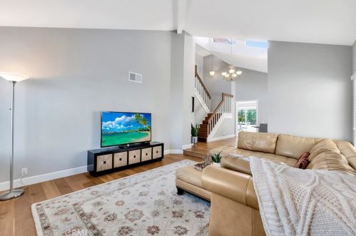 22 Delamesa, Irvine CA  92620-1838 exterior