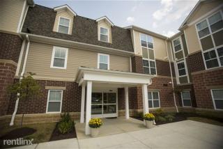 101 3rd St, Loveland OH  45140-2911 exterior