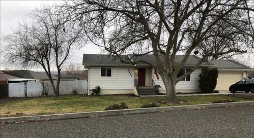 2061 Jacobson Ct, Clarkston, WA 99403-1360