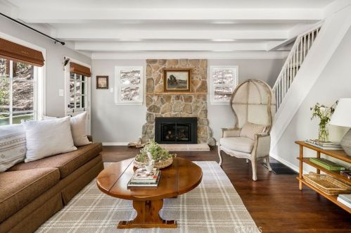 295 Cottage Grove Rd, Lake Arrowhead, CA