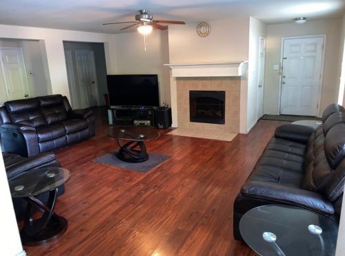 3006 Dusty Oak Dr, Dallas, TX 75227-5238