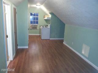 3701 Gosnold Ave, Norfolk VA  23508-3131 exterior