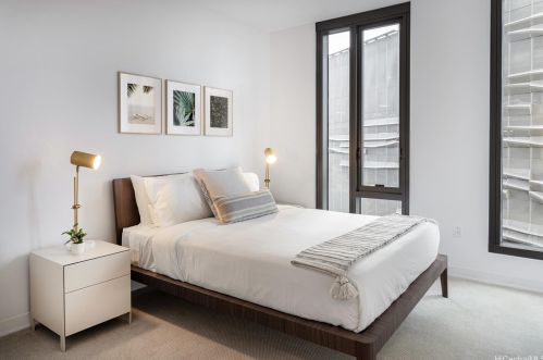 987 Queen St, Honolulu HI  96814-4118 exterior