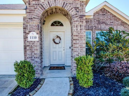 1110 Shadow Glenn Dr, Conroe TX  77301-2257 exterior