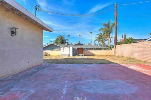 11273 Royal Palm Blvd, Riverside CA  92505-3648 exterior