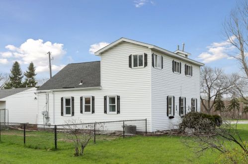 6218 Lilac Dr, Minneapolis MN  55430-2249 exterior