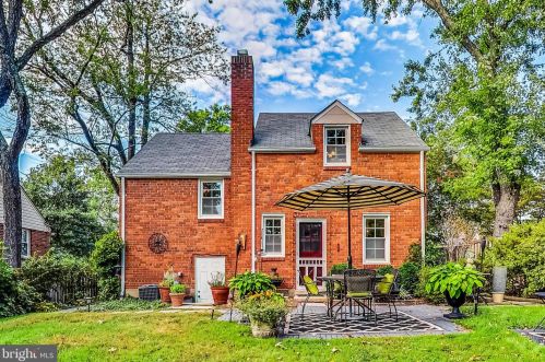 1108 Carson St, Silver Spring MD 20901-1816 exterior