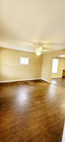 1110 Thorpe Springs Rd, Granbury TX  76048-1530 exterior