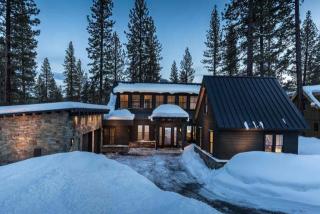 8391 Thunderbird Cir, Truckee, CA 96161-4325