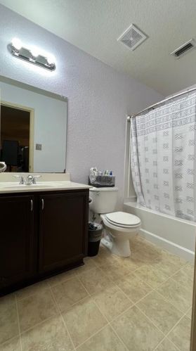 5904 Parkview Hl Ln, Fort Worth TX  76179-3799 exterior