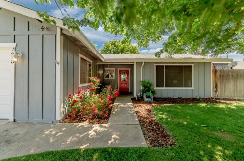 7678 Glenacre Way, Citrus Heights, CA 95610-3813