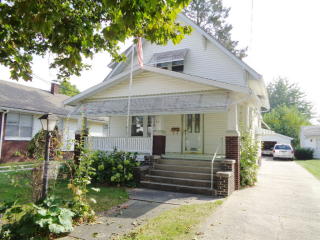 59 Division St, Galesburg, IL 61401-5311