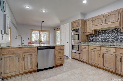 6069 Belmont Way, Parker CO 80134-5548 exterior