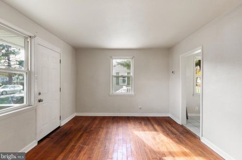 7 Aberdeen Ave, Aberdeen MD  21001-3817 exterior