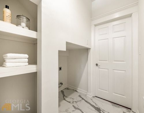 94 Howell St, Atlanta GA  30312-1646 exterior