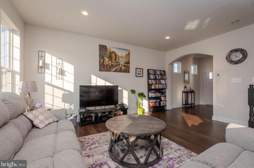 813 Bentgrass Dr, Aberdeen MD  21001-3948 exterior